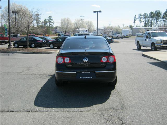 2008 Volkswagen Passat D/L