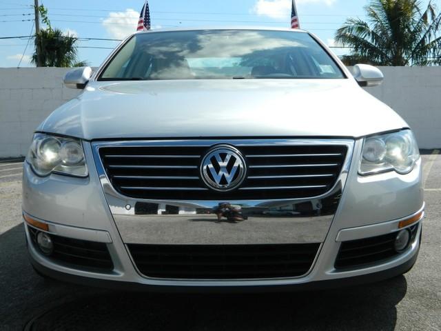 2008 Volkswagen Passat LT 4WD