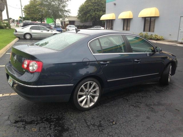 2008 Volkswagen Passat LT 4WD