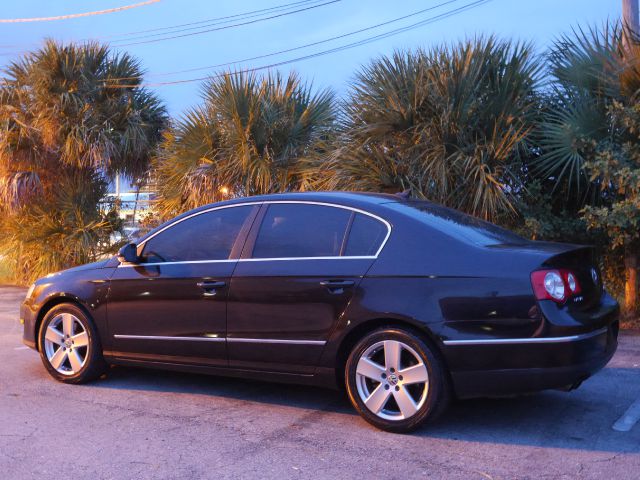 2008 Volkswagen Passat TR6