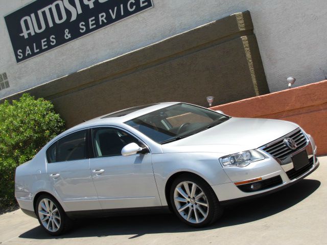 2008 Volkswagen Passat LT 4WD