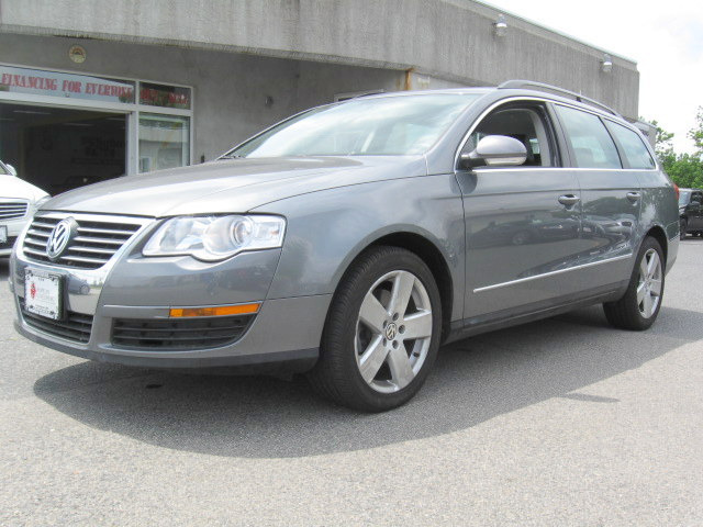 2008 Volkswagen Passat 4x4 LTZ