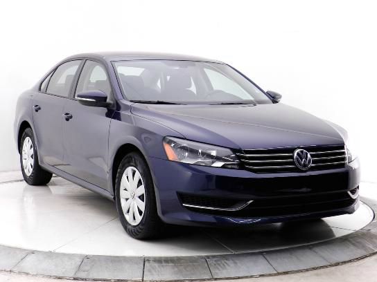 2012 Volkswagen Passat 4.2L Quattro LWB AUTO