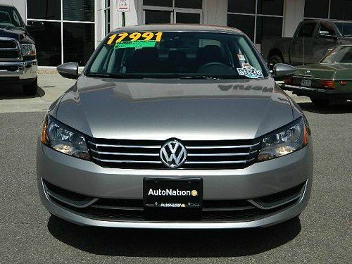 2012 Volkswagen Passat 4.2L Quattro LWB AUTO