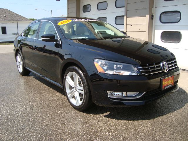 2012 Volkswagen Passat Slt1awd