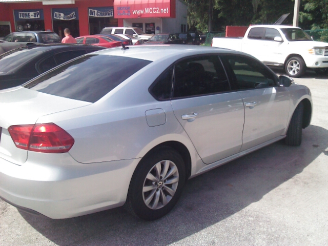 2012 Volkswagen Passat XR