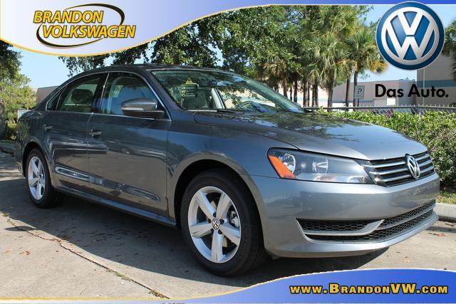 2013 Volkswagen Passat LX Convertible