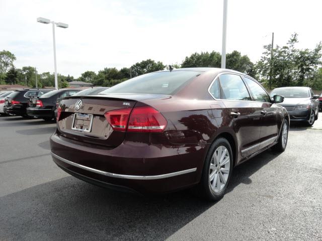 2013 Volkswagen Passat 5XT