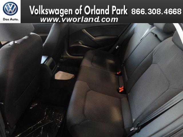 2013 Volkswagen Passat XR