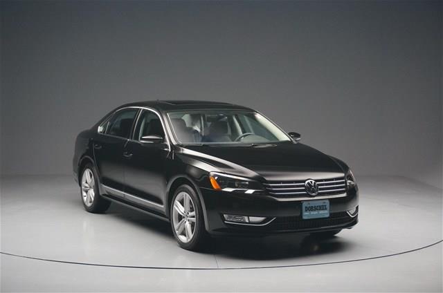 2013 Volkswagen Passat Touring / Navigation Ent