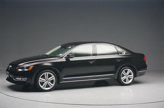 2013 Volkswagen Passat Touring / Navigation Ent