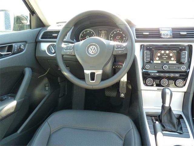 2013 Volkswagen Passat LX Convertible