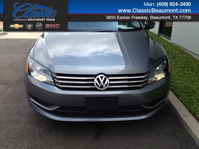 2013 Volkswagen Passat XR