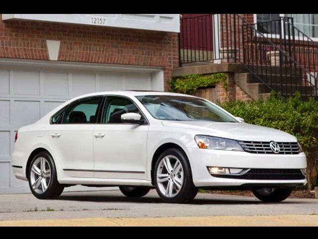 2014 Volkswagen Passat Unknown