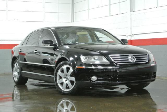 2004 Volkswagen Phaeton SE-R