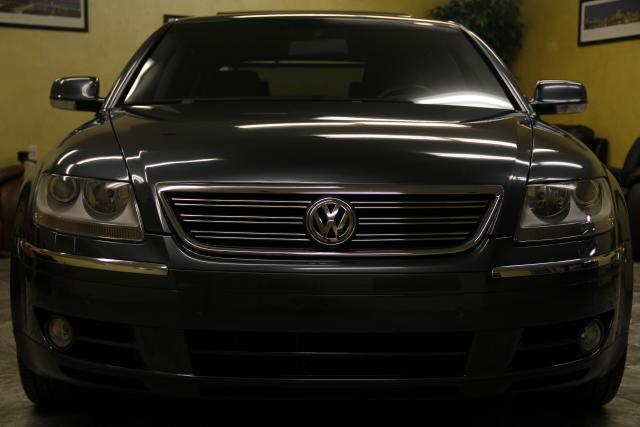 2004 Volkswagen Phaeton SE-R