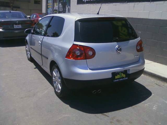 2007 Volkswagen Rabbit LE Sedan 4D