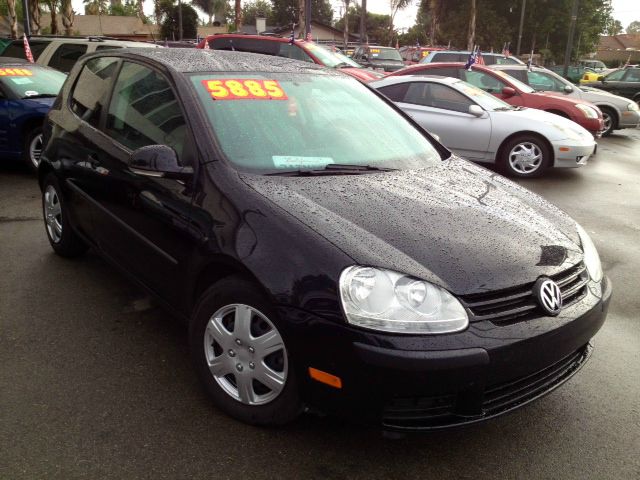 2008 Volkswagen Rabbit L - 82 V8