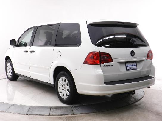 2009 Volkswagen Routan XR