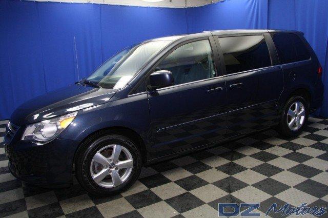 2009 Volkswagen Routan 5XT