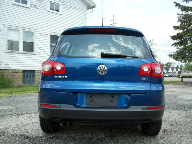 2009 Volkswagen Tiguan XR