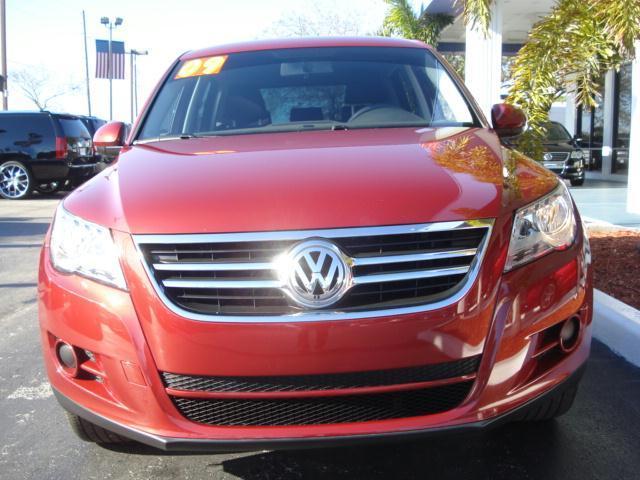 2009 Volkswagen Tiguan Unknown