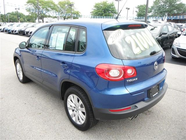 2009 Volkswagen Tiguan SE