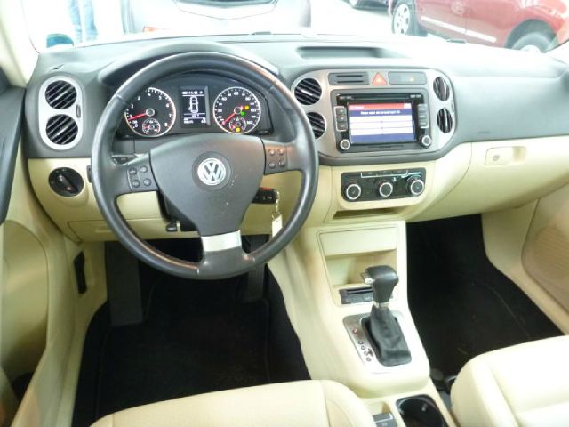 2010 Volkswagen Tiguan Outback 2.5 XT