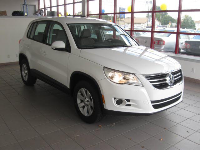 2010 Volkswagen Tiguan XR