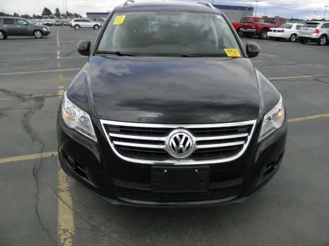 2011 Volkswagen Tiguan Malibu Convertible