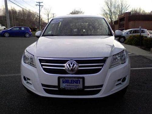 2011 Volkswagen Tiguan Malibu Convertible