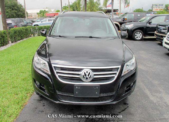 2011 Volkswagen Tiguan Malibu Convertible