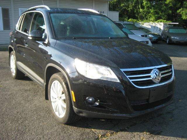 2011 Volkswagen Tiguan Extcab SLE