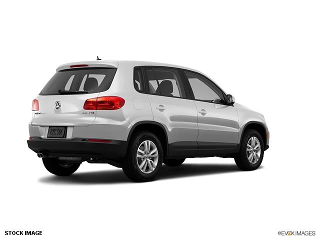 2012 Volkswagen Tiguan XR