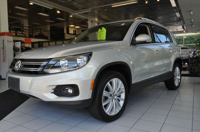 2013 Volkswagen Tiguan SLE 4x4 (gladbrook)