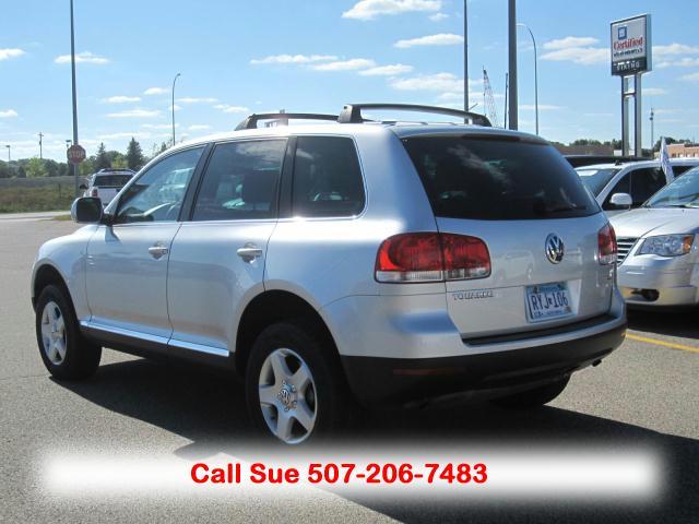 2004 Volkswagen Touareg Unknown