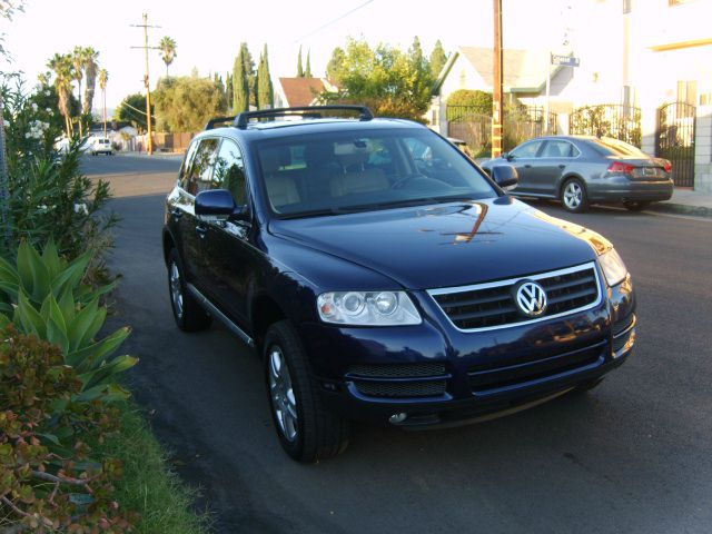 2004 Volkswagen Touareg SE-R