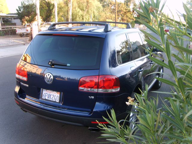 2004 Volkswagen Touareg SE-R