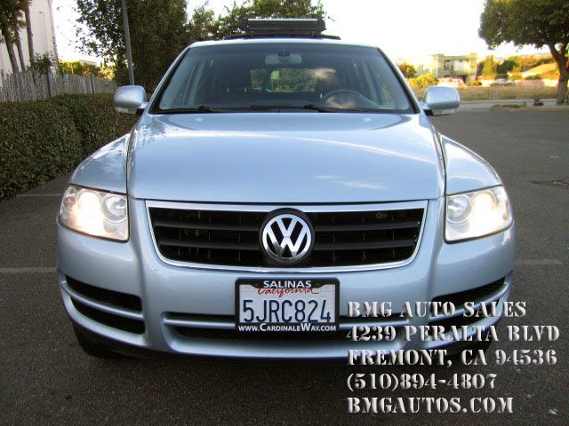 2004 Volkswagen Touareg Red Line