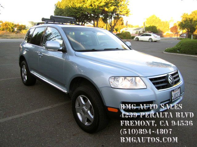 2004 Volkswagen Touareg Red Line