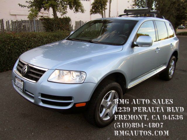 2004 Volkswagen Touareg Red Line