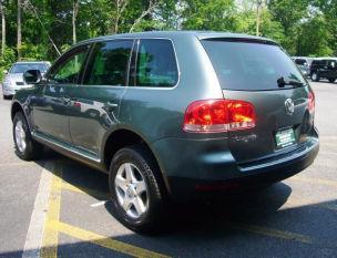 2004 Volkswagen Touareg AWD Limited