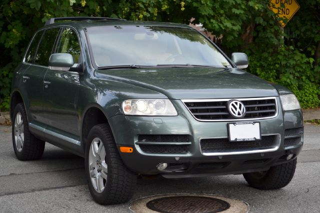 2004 Volkswagen Touareg SE-R