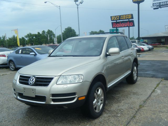 2004 Volkswagen Touareg SE-R