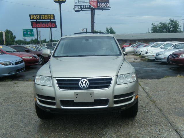 2004 Volkswagen Touareg SE-R