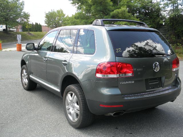 2004 Volkswagen Touareg SE-R