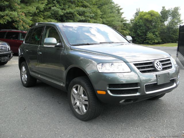 2004 Volkswagen Touareg SE-R