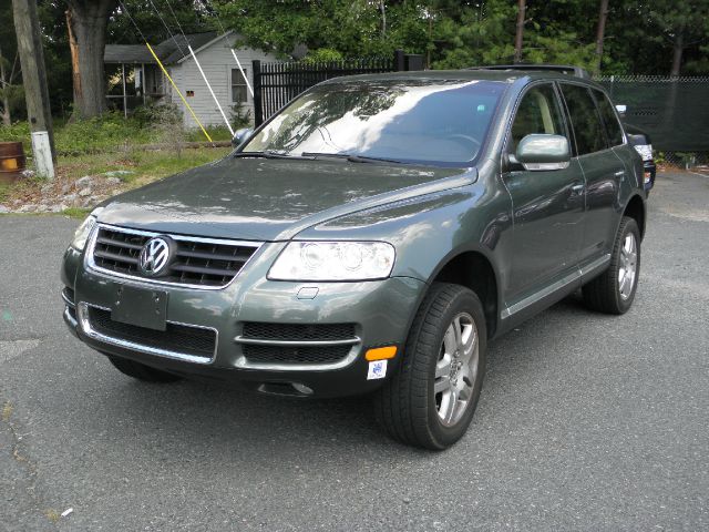 2004 Volkswagen Touareg SE-R