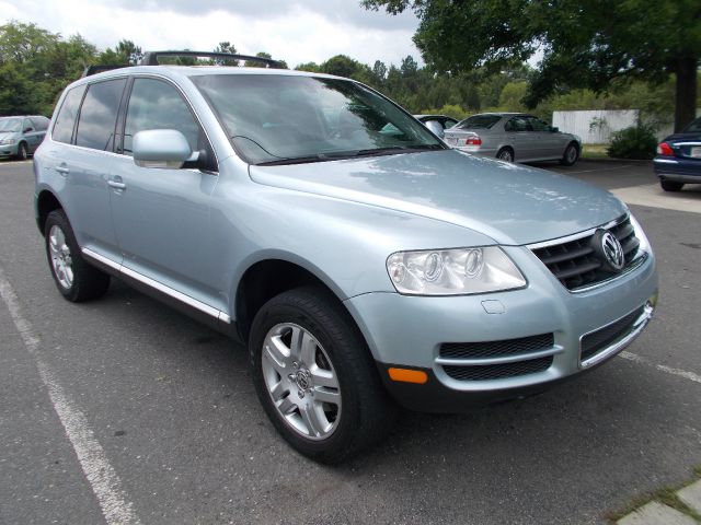 2004 Volkswagen Touareg SE-R