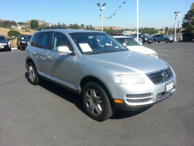 2004 Volkswagen Touareg SE-R